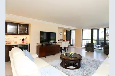 4551 Gulf Shore Blvd N #301, Naples, FL 34103 - Photo 3