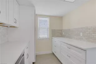 1155 Sandpiper St, Naples, FL 34102 - Photo 13