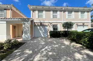 5325 Cove Cir, Naples, FL 34119 - Photo 17