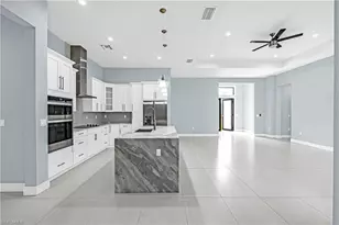 3677 8th Ave NE, Naples, FL 34120 - Photo 9