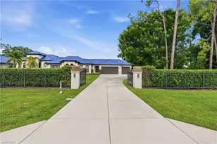 1311 Jaybird Way, Naples, FL 34105 - Photo 1