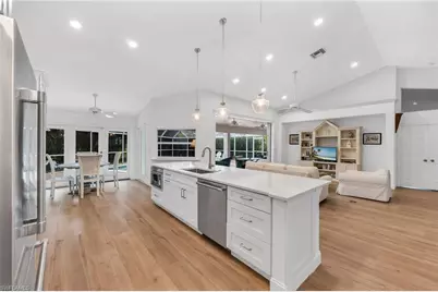 7558 Cordoba Cir, Naples, FL 34109 - Photo 9