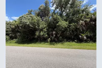 2560 Shady Ave, North Port, FL 32186 - Photo 3