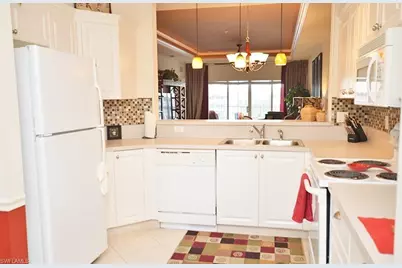 7818 Great Heron Way #303, Naples, FL 34104 - Photo 5