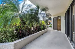 6075 Pelican Bay Blvd, Naples, FL 34108 - Photo 19