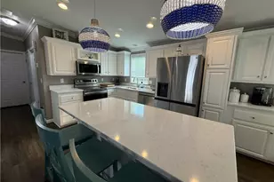 1626 Diamond Lake Cir, Naples, FL 34114 - Photo 17