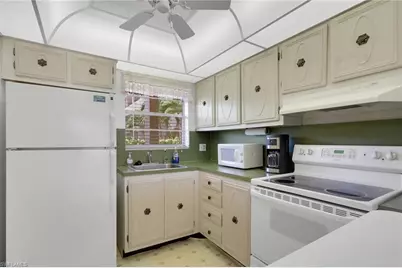 200 Forest Lakes Blvd #108, Naples, FL 34105 - Photo 9