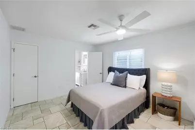 52 1st St, Bonita Springs, FL 34134 - Photo 15