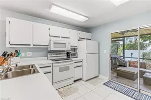 731 W Elkcam Cir, Marco Island, FL 34145 - Photo 11