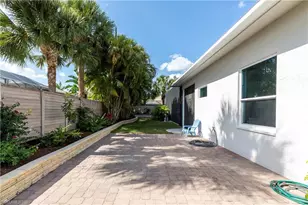 14910 Tybee Island Dr, Naples, FL 34119 - Photo 21