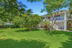 2023 Mills Ln, Naples, FL 34112 - Photo 3