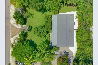 2023 Mills Ln, Naples, FL 34112 - Photo 33