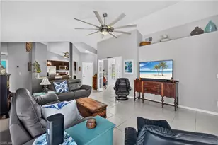 11071 Linnet Ln, Naples, FL 34119 - Photo 13