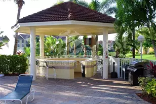 4650 St Croix Ln, Naples, FL 34109 - Photo 13