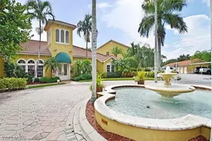 4650 St Croix Ln, Naples, FL 34109 - Photo 15