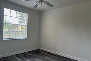 4650 St Croix Ln, Naples, FL 34109 - Photo 7