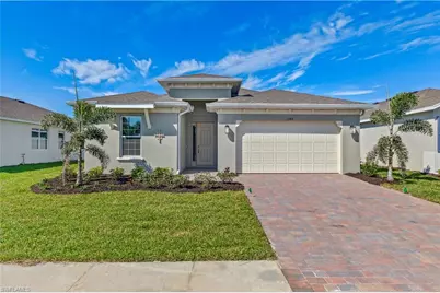 579 Spring Hill Lake Loop, Cape Coral, FL 33993 - Photo 1