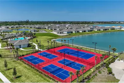 579 Spring Hill Lake Loop, Cape Coral, FL 33993 - Photo 21