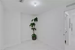 700 NE 24th St, Miami, FL 33137 - Photo 25
