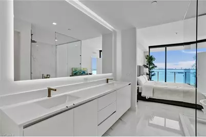 700 NE 24th St #806, Miami, FL 33137 - Photo 15
