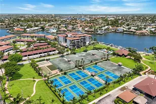 591 Seaview Ct, Marco Island, FL 34145 - Photo 29