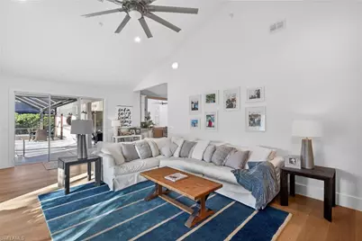 7657 Ponte Verde Way, Naples, FL 34109 - Photo 11