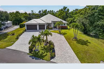 27150 Rue De Paix, Bonita Springs, FL 34135 - Photo 37