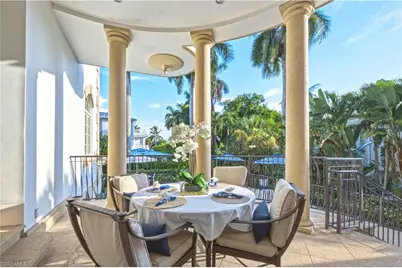 40 5th Ave S, Naples, FL 34102 - Photo 29