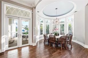 40 5th Ave S, Naples, FL 34102 - Photo 19