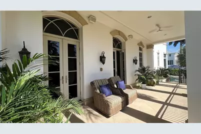 40 5th Ave S, Naples, FL 34102 - Photo 11