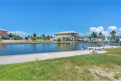 65 Nancy Ln, Fort Myers Beach, FL 33931 - Photo 5
