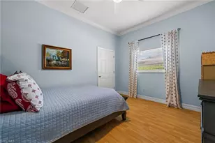 2127 Imperial Cir, Naples, FL 34110 - Photo 19