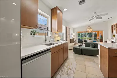 28272 Islet Trl, Bonita Springs, FL 34135 - Photo 17