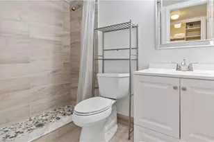 5 High Point Cir W, Naples, FL 34103 - Photo 19