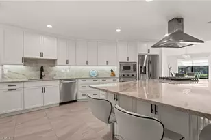 2307 Queens Way, Naples, FL 34112 - Photo 15