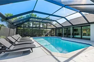2307 Queens Way, Naples, FL 34112 - Photo 3