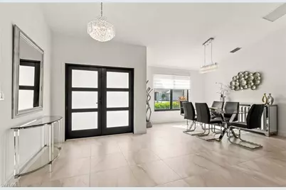 2307 Queens Way, Naples, FL 34112 - Photo 5