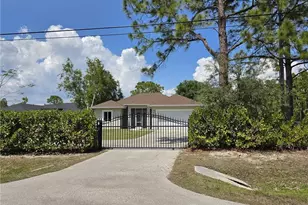2491 54th Ave NE, Naples, FL 34120 - Photo 5
