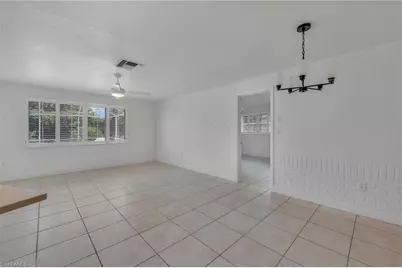 656 Binnacle Dr, Naples, FL 34103 - Photo 7