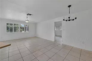 656 Binnacle Dr, Naples, FL 34103 - Photo 7