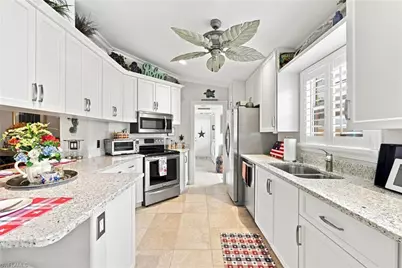 7677 Rozzini Ln, Naples, FL 34114 - Photo 7