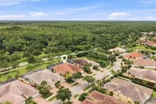 7677 Rozzini Ln, Naples, FL 34114 - Photo 29