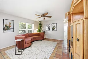 221 Channing Ct, Naples, FL 34110 - Photo 5