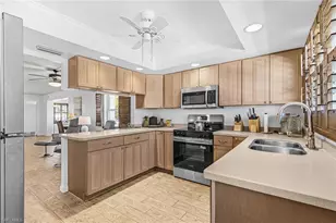 1100 8th Ave S, Naples, FL 34102 - Photo 7