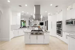4860 Sycamore Dr, Naples, FL 34119 - Photo 11