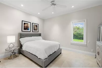 4860 Sycamore Dr, Naples, FL 34119 - Photo 23