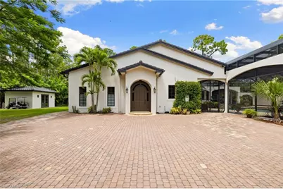 4860 Sycamore Dr, Naples, FL 34119 - Photo 33