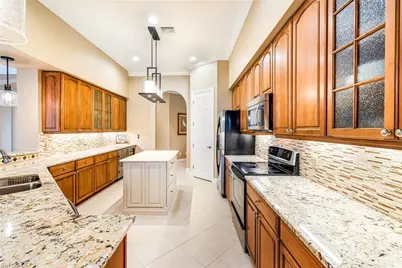 20025 Buttermere Ct, Estero, FL 33928 - Photo 7