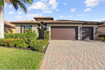 8712 Westwood Oaks Pl, Fort Myers, FL 33908 - Photo 1