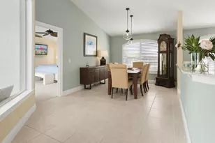 2026 Terrazzo Ln, Naples, FL 34104 - Photo 15